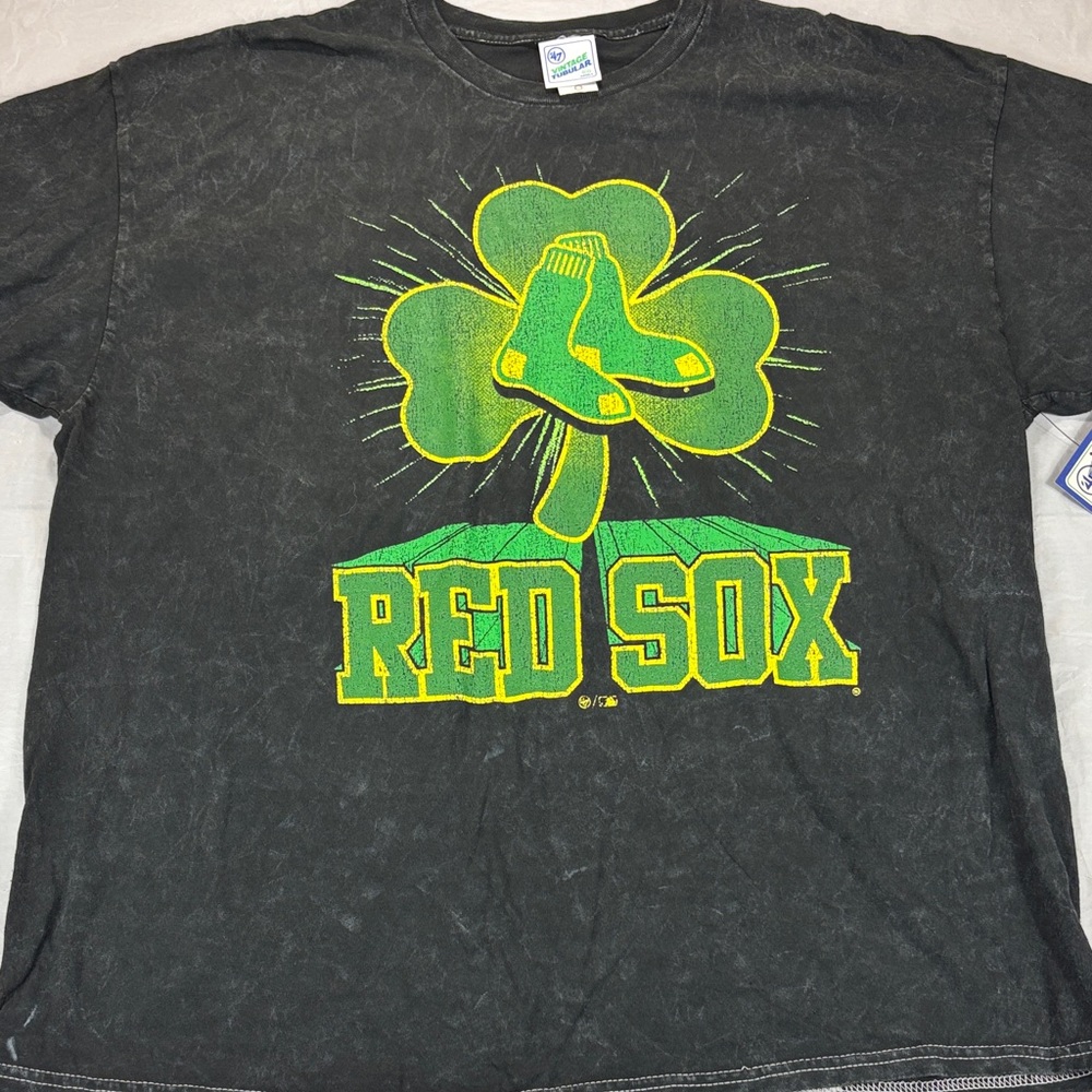 BOSTON RED SOX SHAMROCK  ‘47 VINTAGE TUBULAR T SHIRT NWT